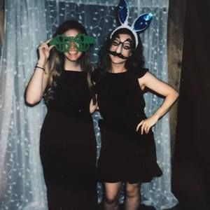 Meet your Posher, Analee